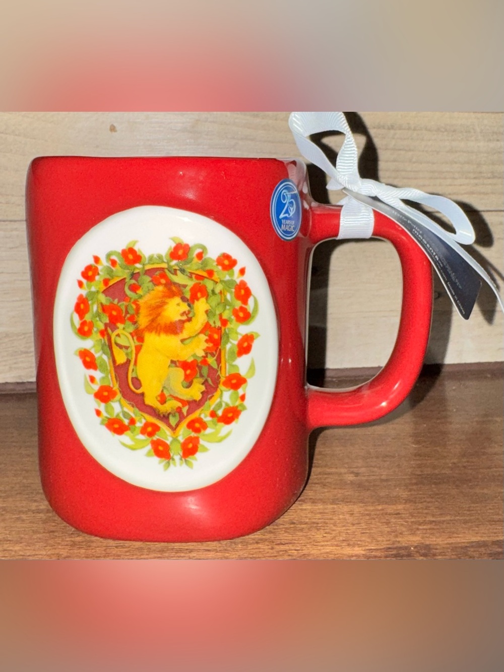 Cute 🥰 Harry Potter Gryffindor House 25 yrs of Magic Red Lion 🦁 Rae Dunn Mug